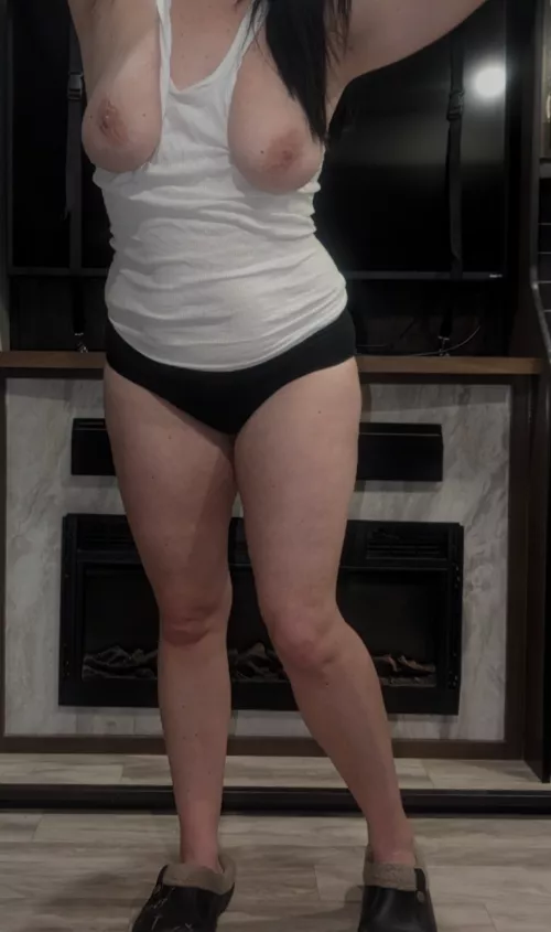 Do guys really like my type of mommy tits 