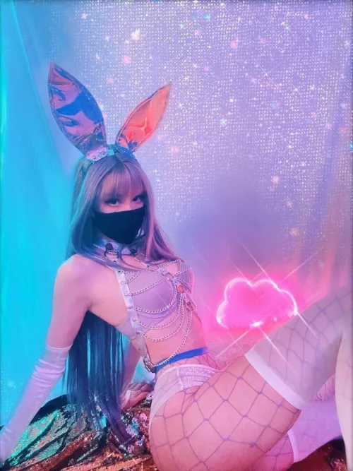 do you want a naughty pastel bunny girl