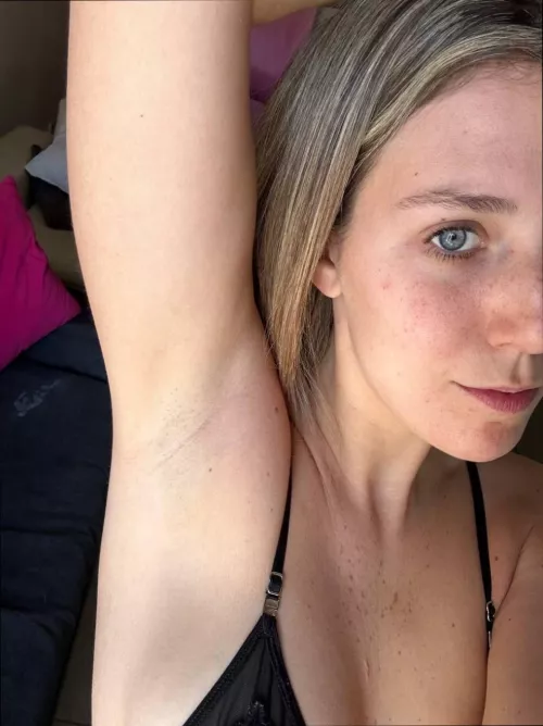 How do I convince you to lick my armpits?
