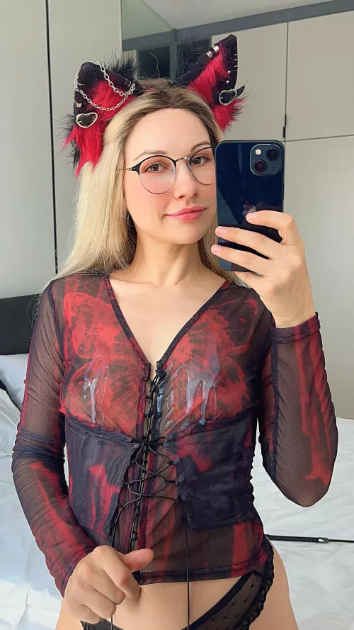 I can be ur little pet slut