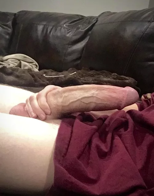 If I was your roommate and you caught me like this…wyd? ;)