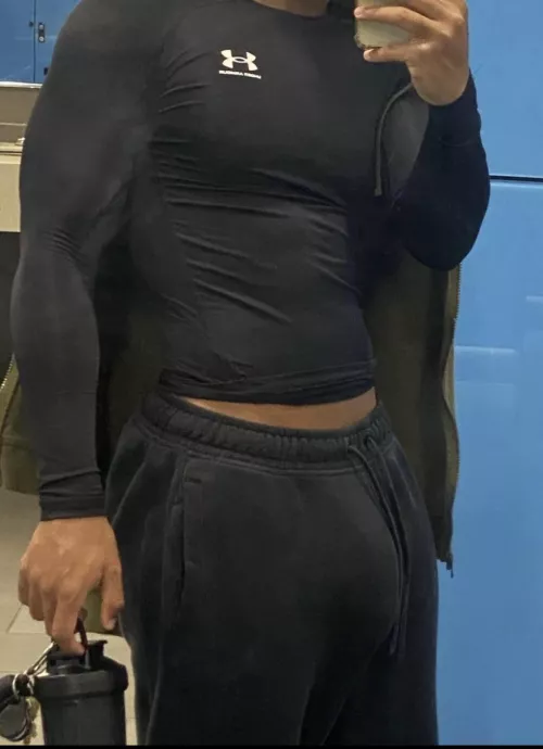 Just worked out💪(22) 