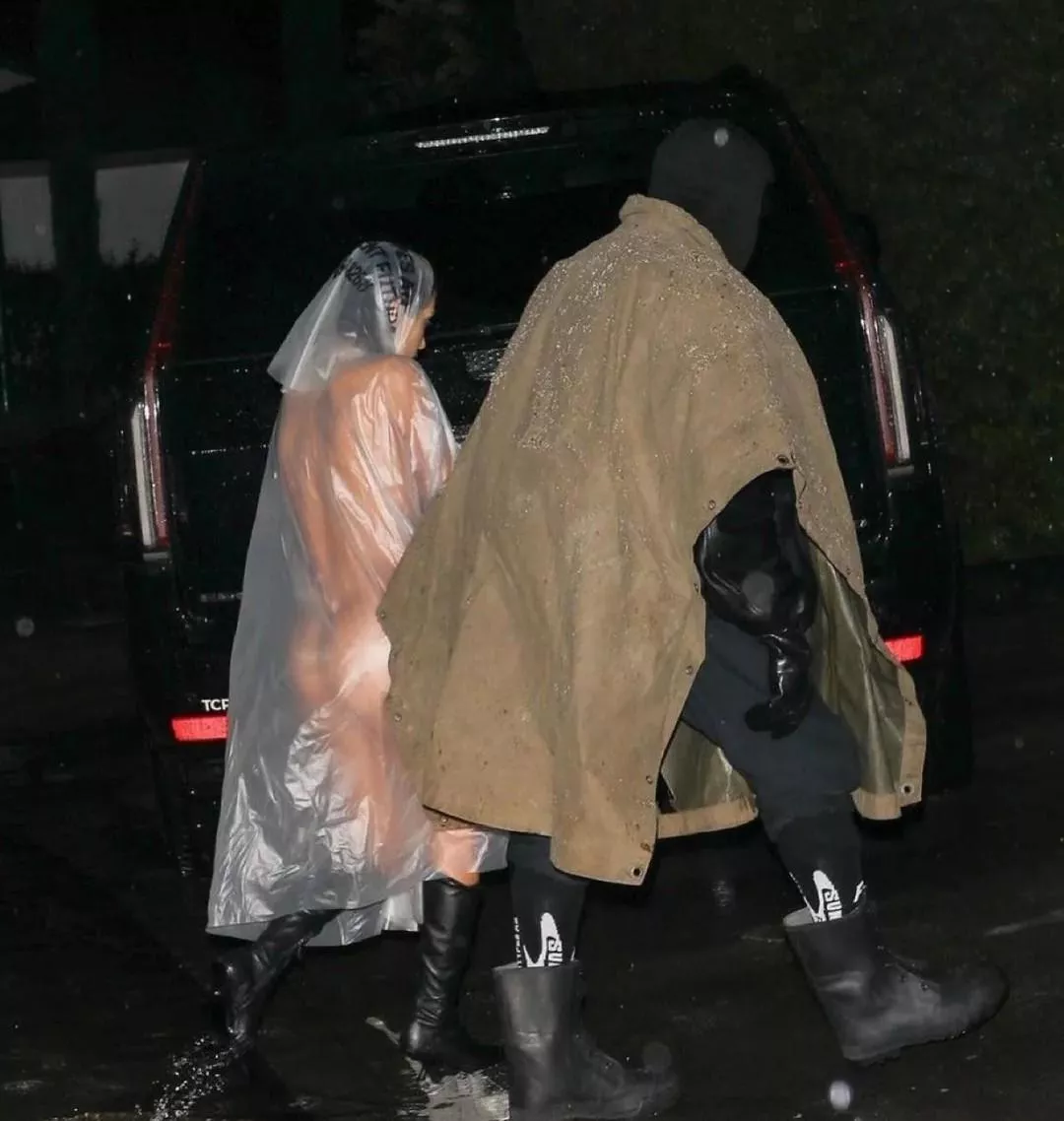 Kanye never disappoints 🤣