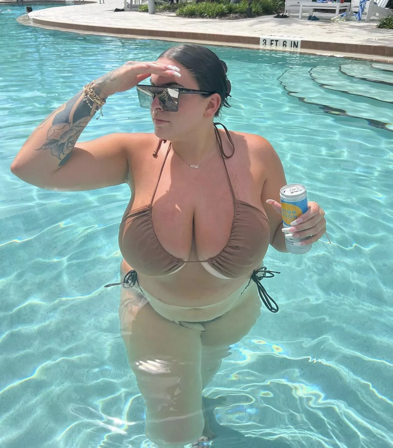 Guys who appreciate chubby girls are my favorite