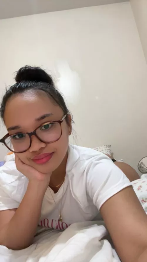 I love reading in my thongs 