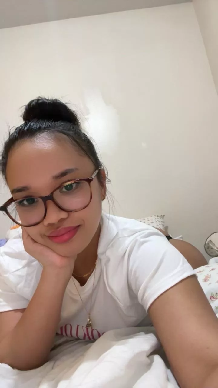 I love reading in my thongs 