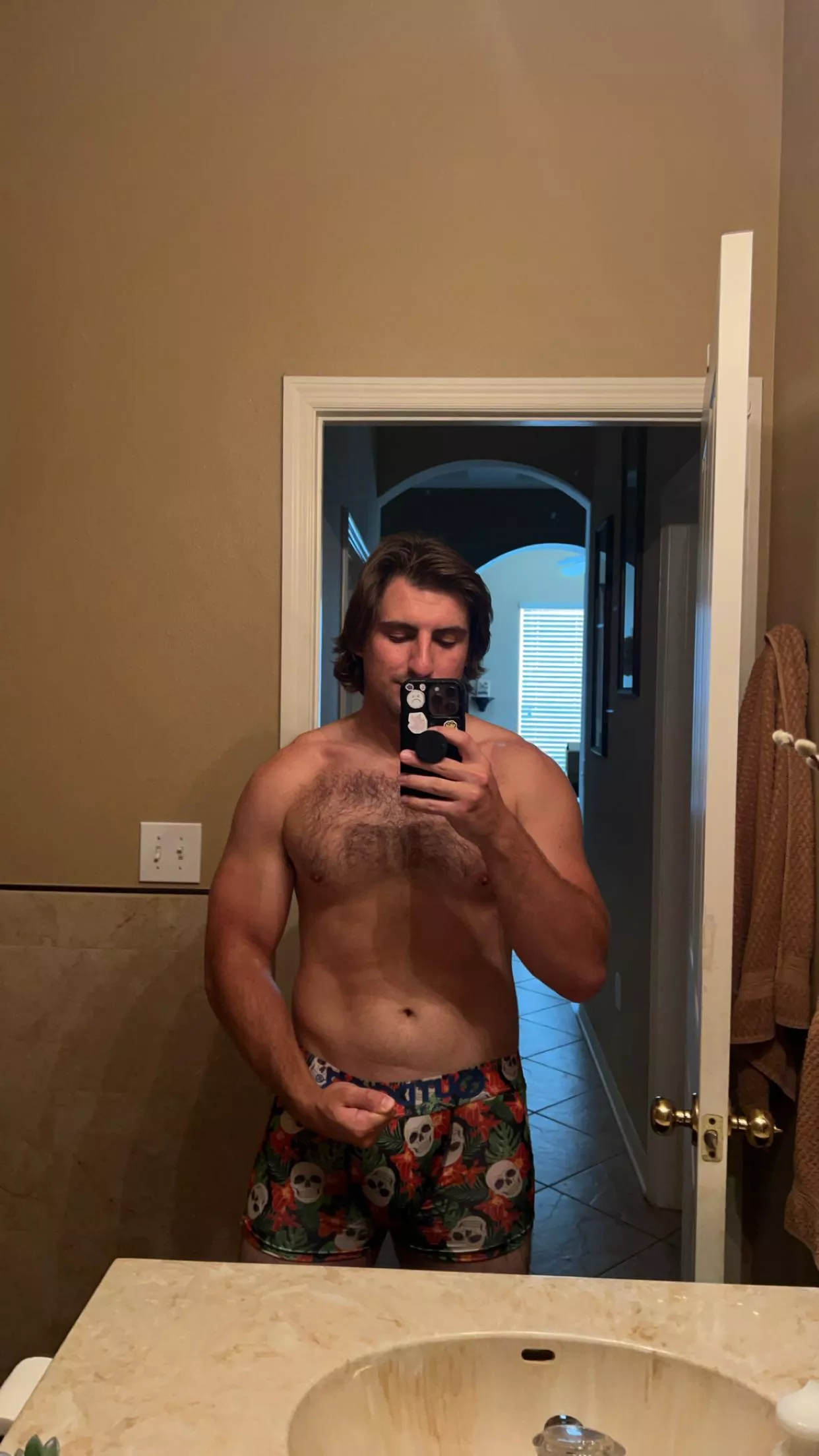 I need someone to come wash me after my workout 