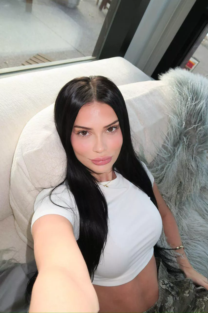 Is it bad If I never wear bras