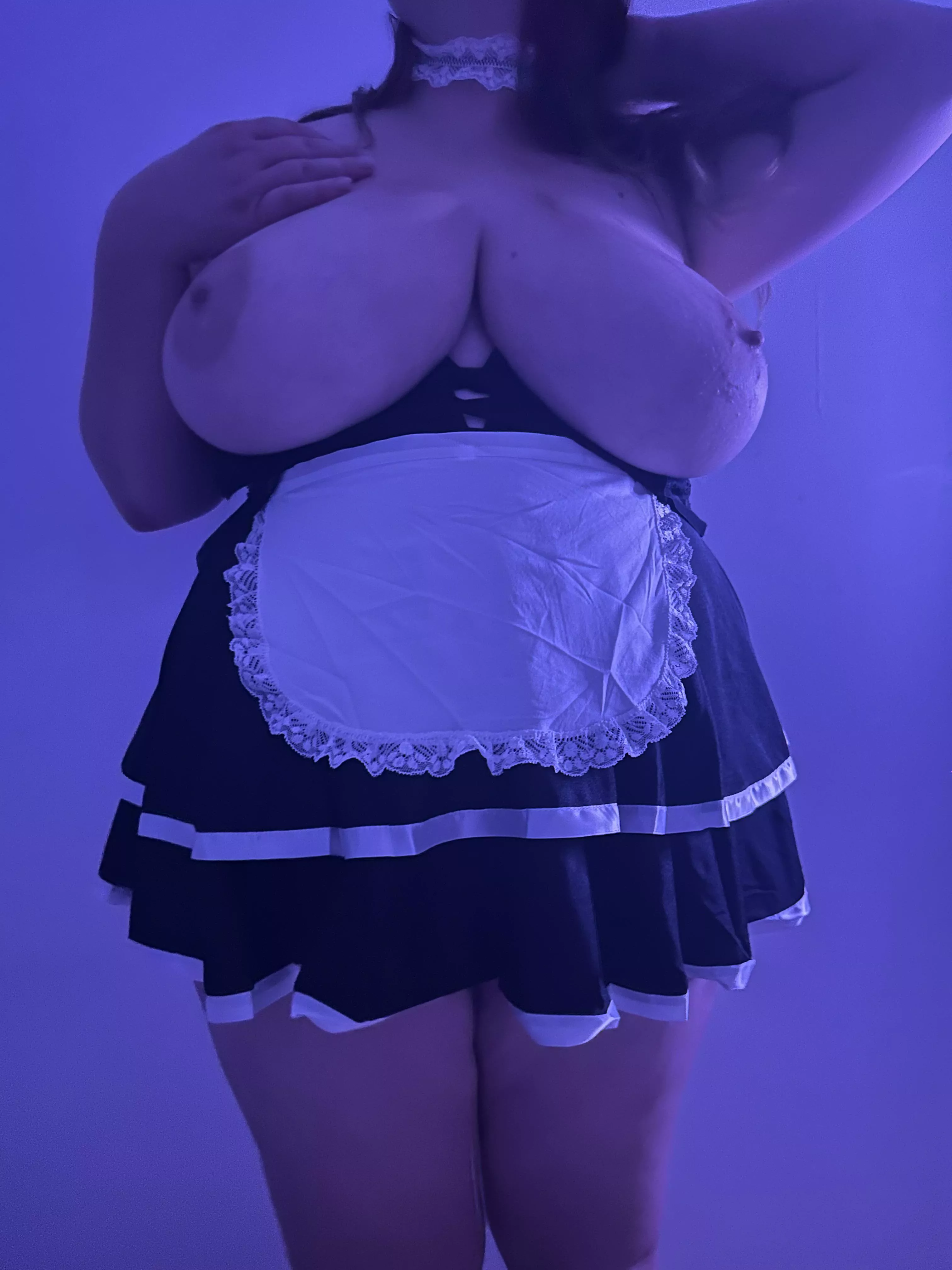 Let me help drain that morning wood daddy😏