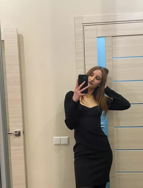 My best friend said that I look great in a tight dress