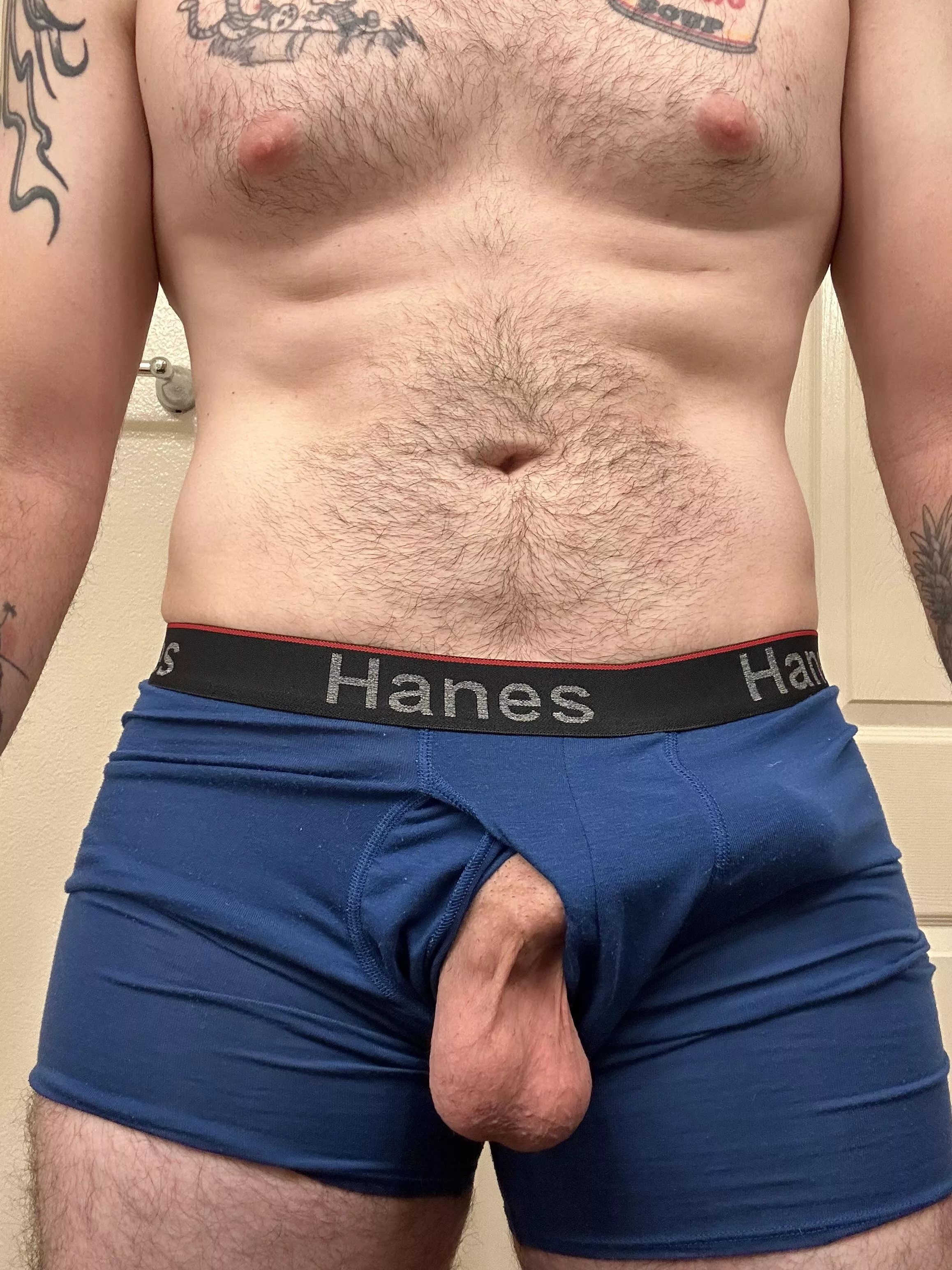 This technically should count as a cock outline 