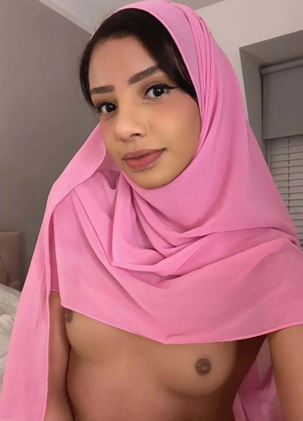 19yo and single. Any takers?