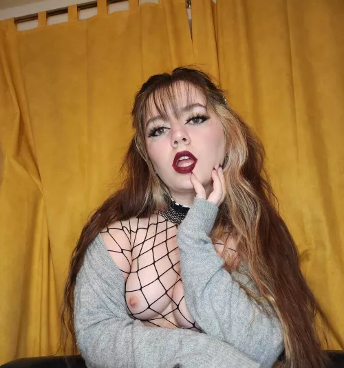 Cum make my perky tits jiggle