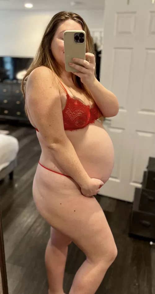 Feeling pretty in red.