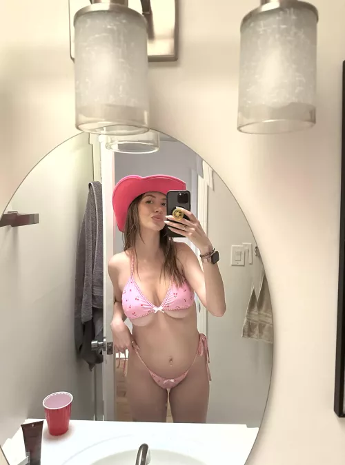 i hope i look sexy in my bikini