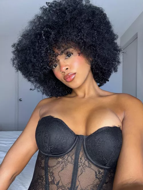 I will show you what a complete woman is