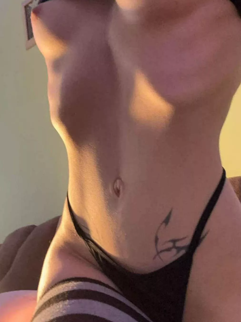 Ribs and sexiness in perfect harmony