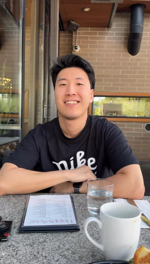 Wanna go on a date? 😋