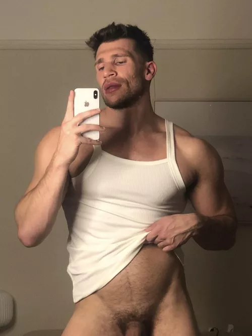 Wanna lick my V? 😏