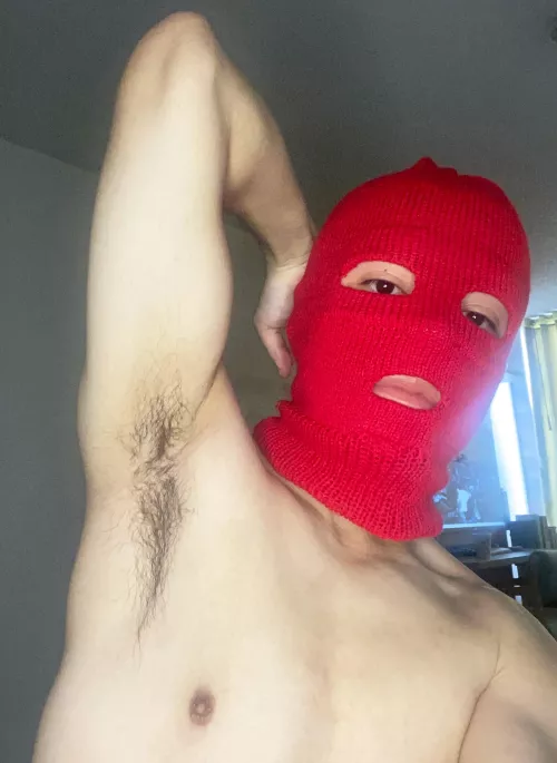 [19] my hairy pits need your tonge