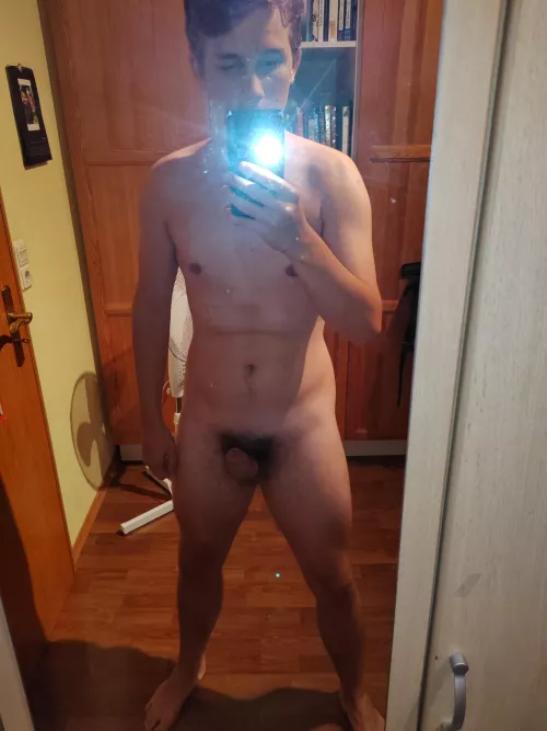 (30) Reactions to me? 