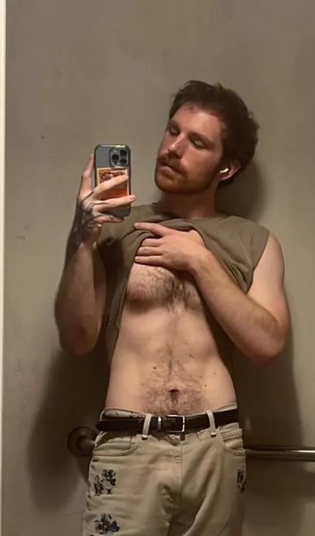 Been trying to hit the gym more!