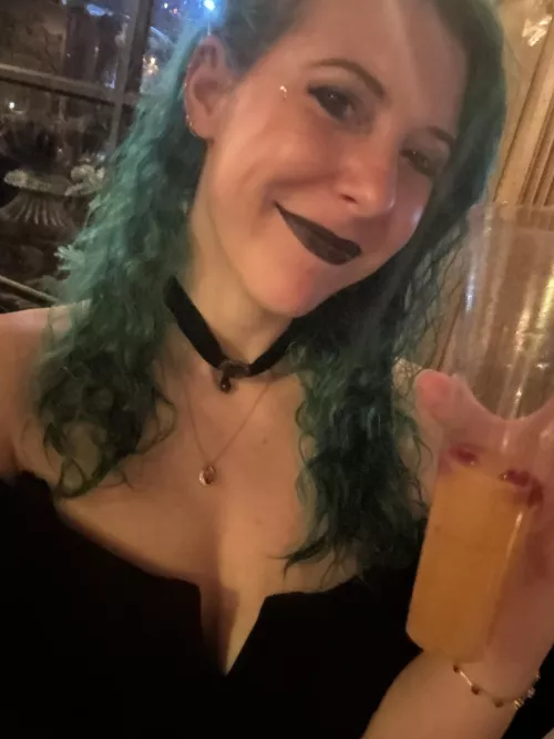 Drunk cleavage