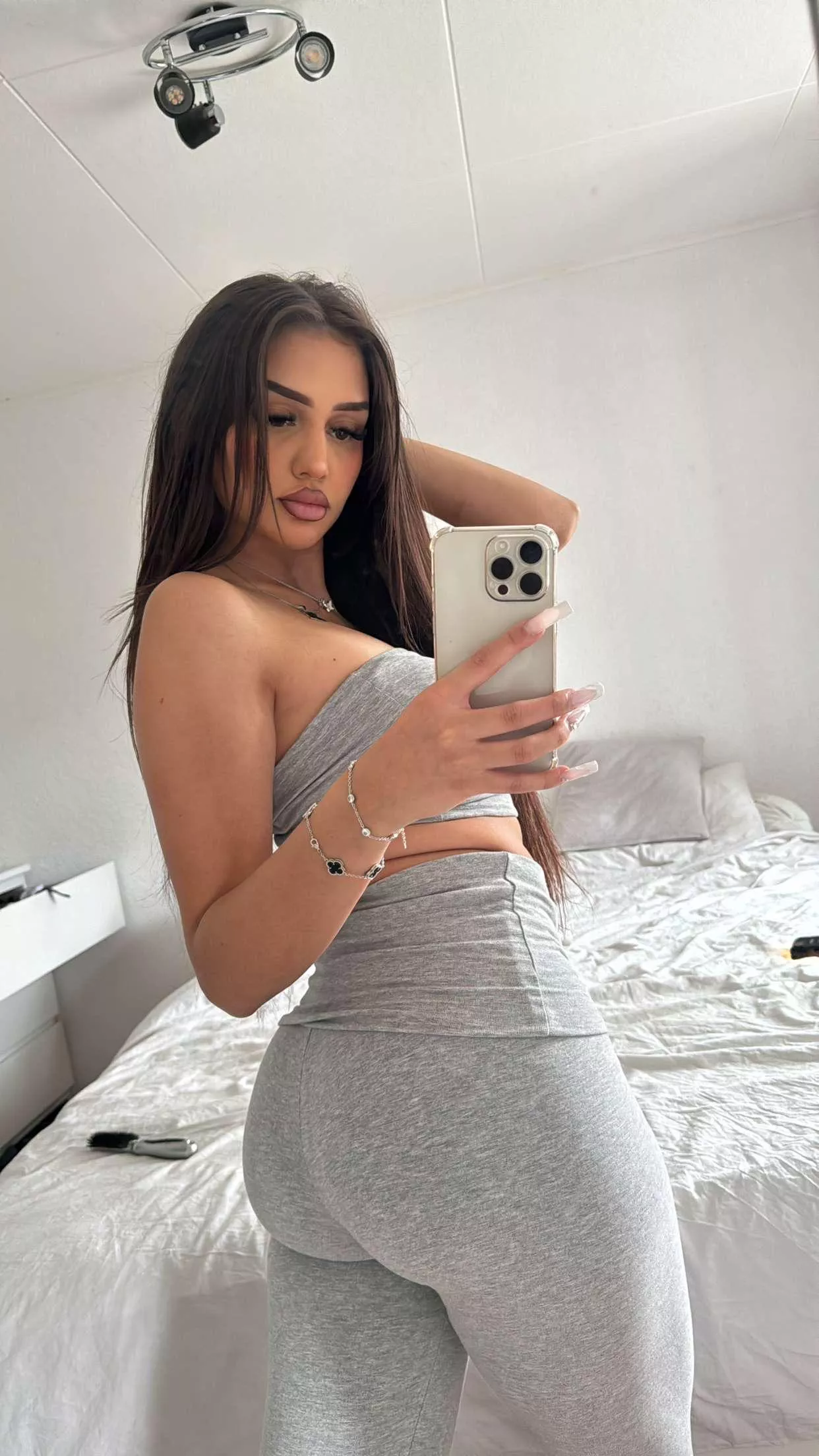 Forgot to wear panties today would you eat or fuck me first?