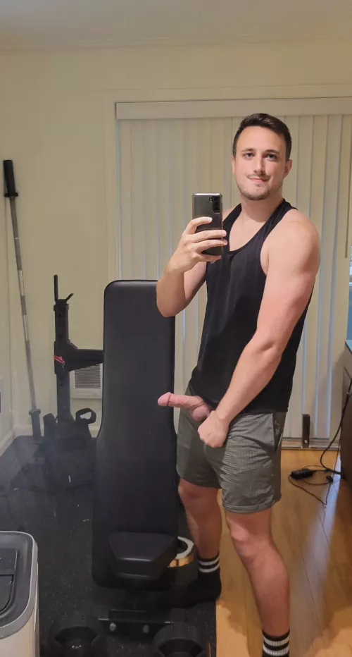 Hey man, can you give me a hand finishing this set?