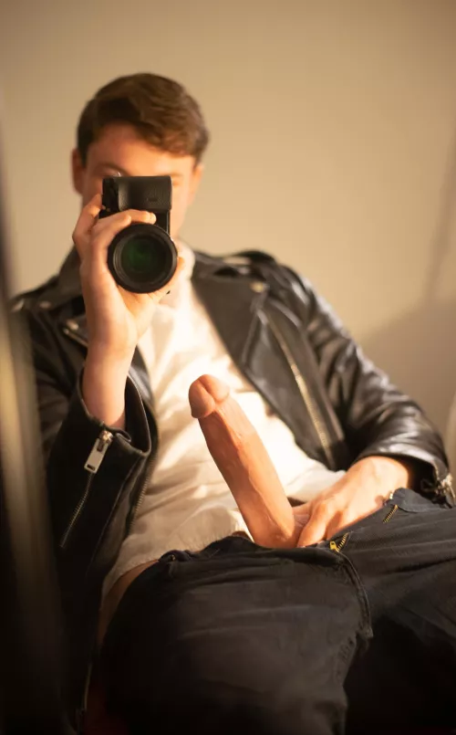 How many rounds are you going with my college cock?