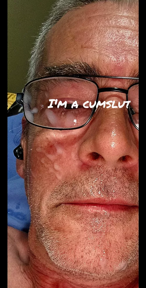 I love listening to CEI with my legs over my head and pumping that yummy cum into my hungry cumslut mouth. Feels soo good splattered over my face