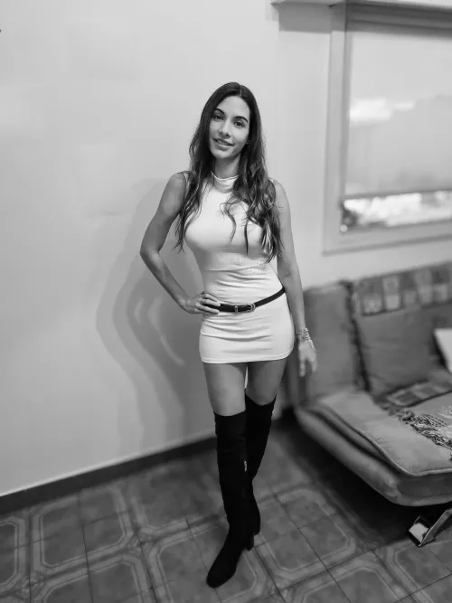 Would you like this dress for a first date? (42f)