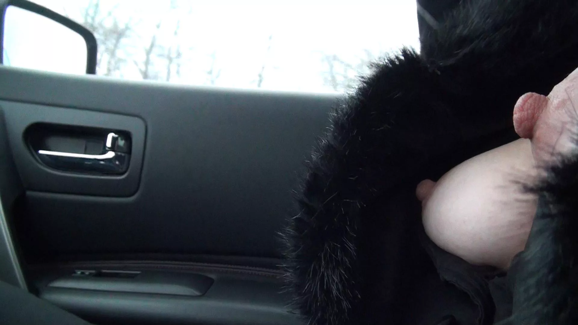 You can touch but need to keep your eyes on the road!