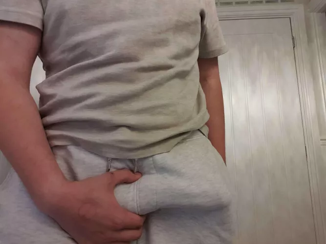 32m I just love the attention