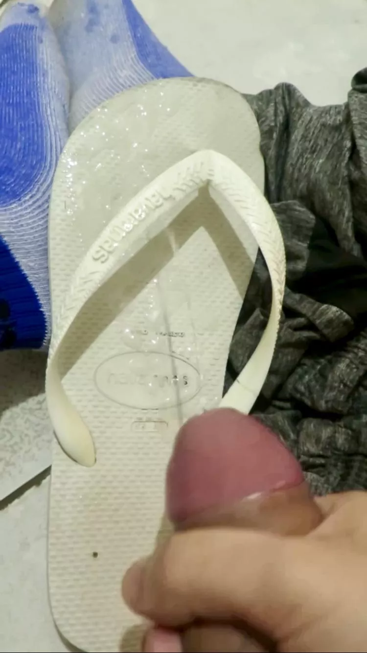 could cover all my dirty fliflopps