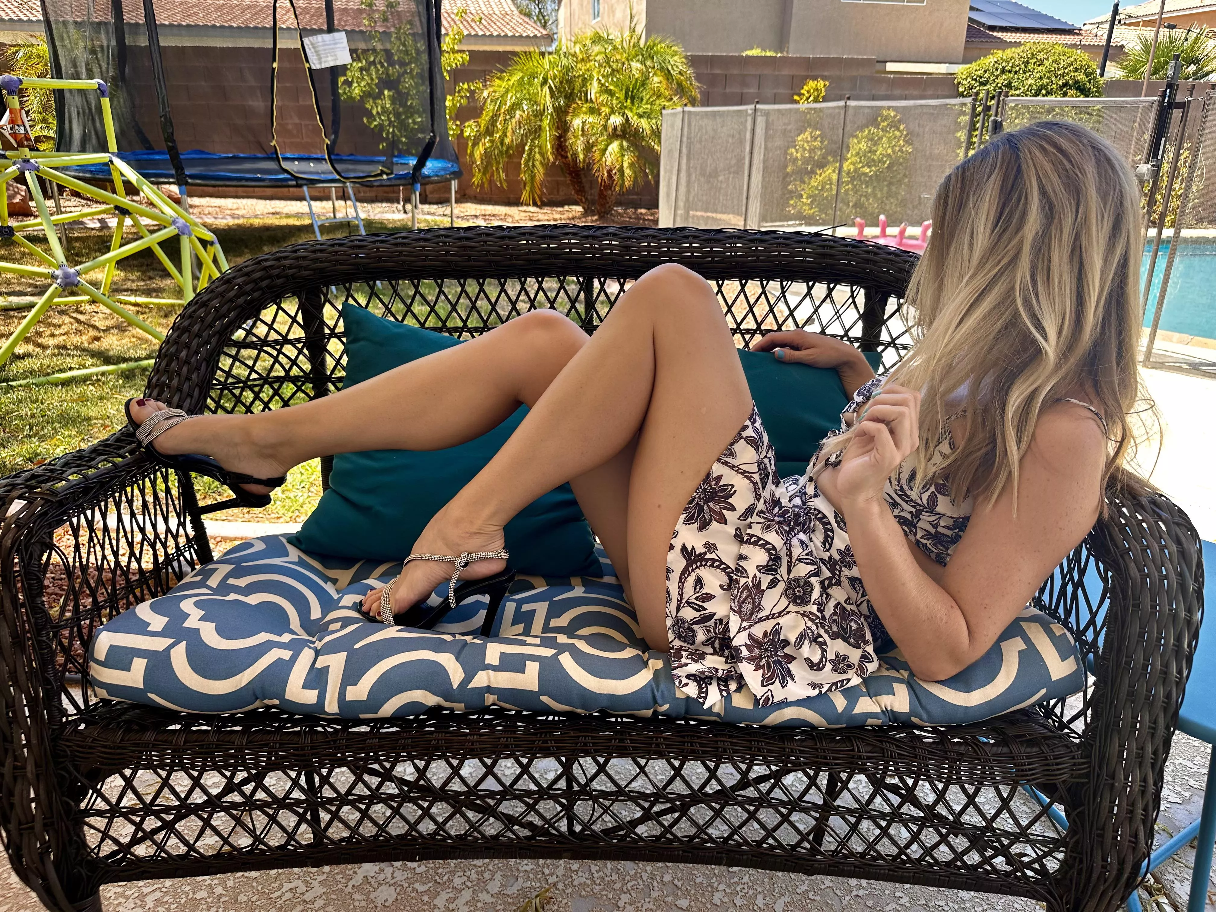 Enjoying the last days of summer [F]