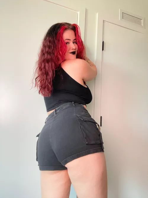 I could be your hot goth girlfriend