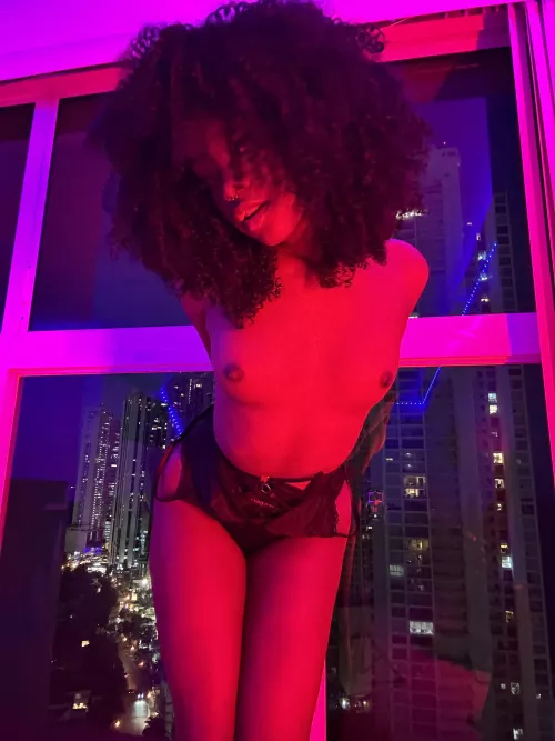 I'm perfect for getting your mouth on