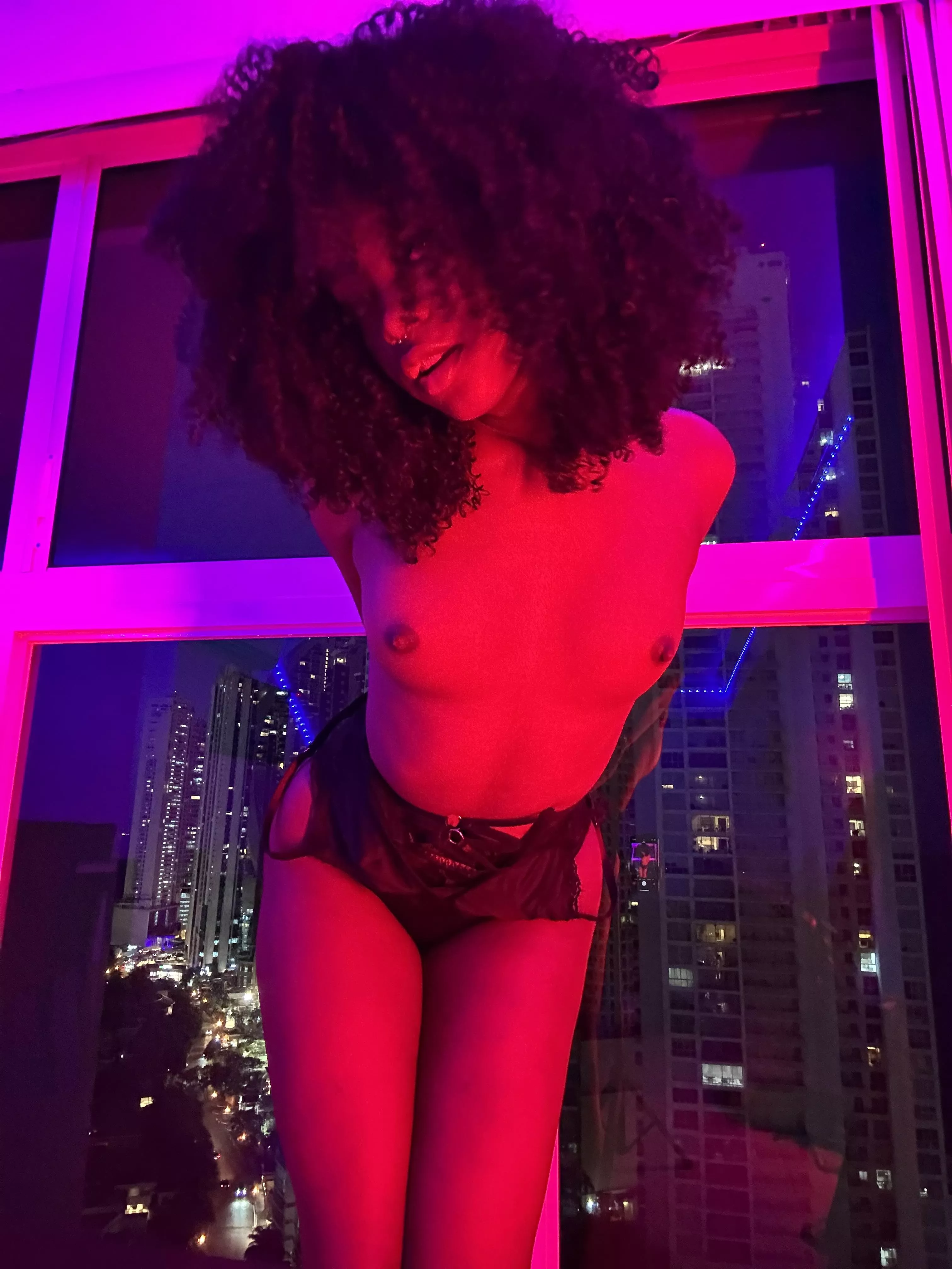 I'm perfect for getting your mouth on