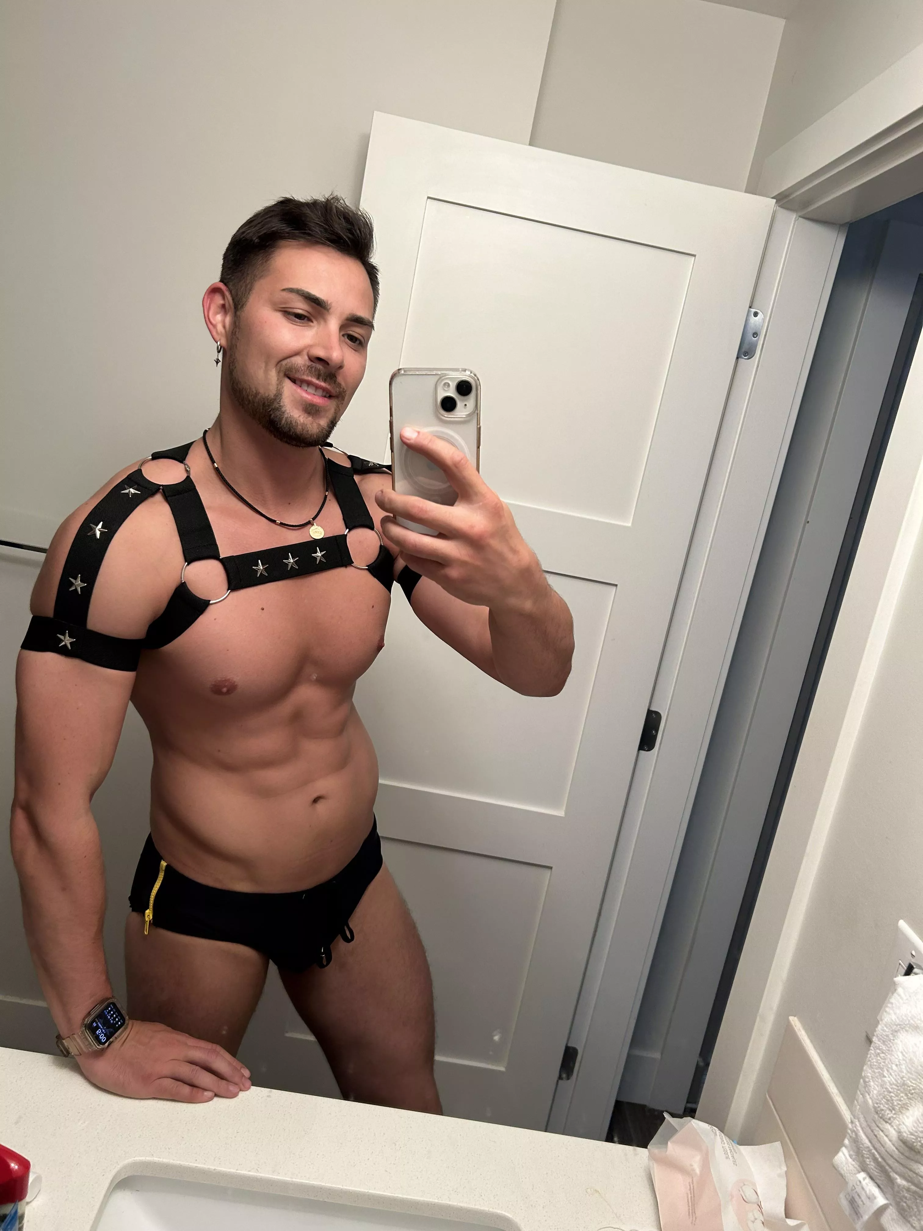 I've been dreaming of a sub who would obey all of my commands and take my full load like a good boy he is