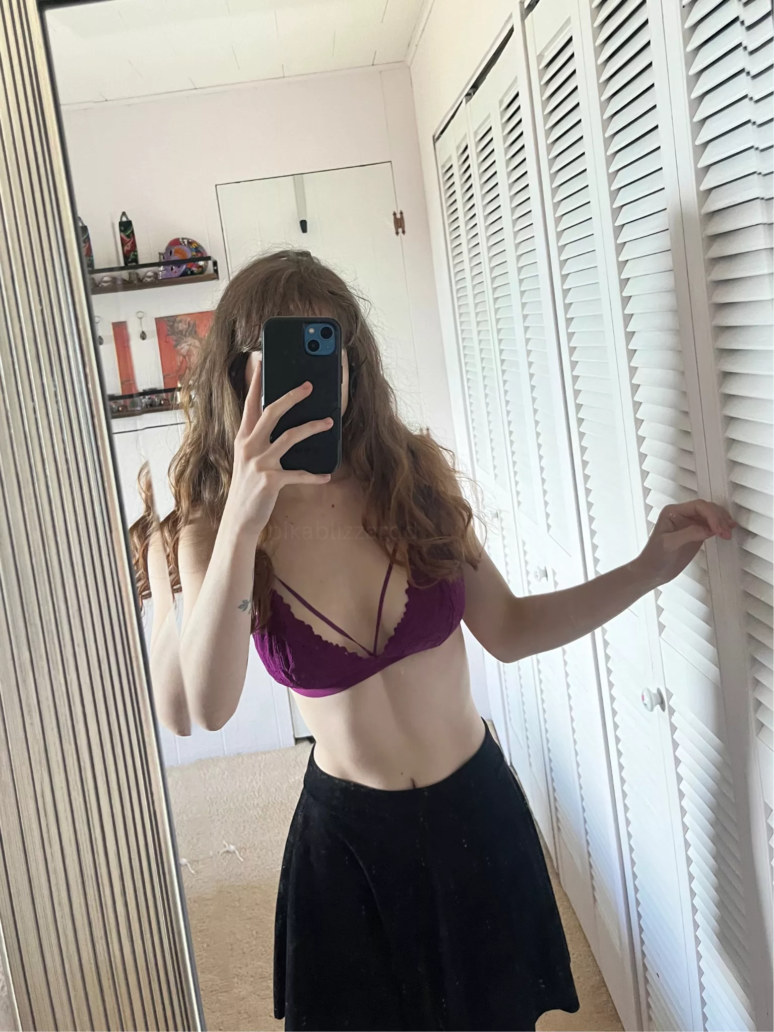 Quick pic before school [F]