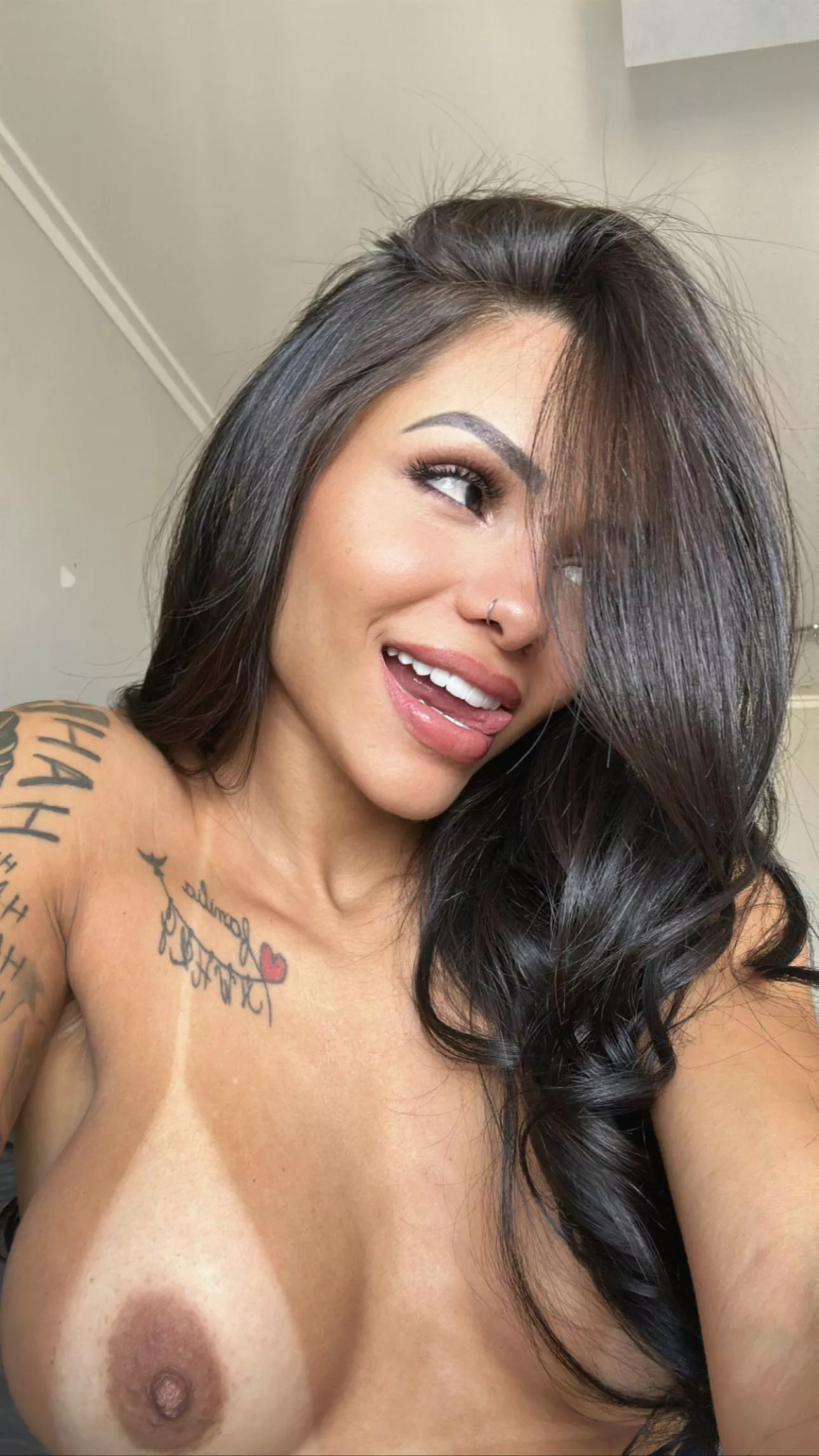 Satisfy your lust for only me