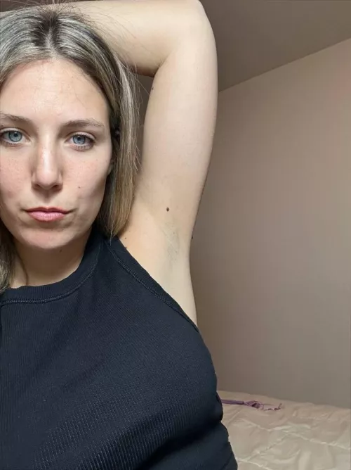 would you lick my armpits at the first date?
