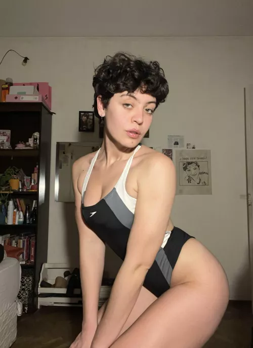 Am I breeding material? (f27)