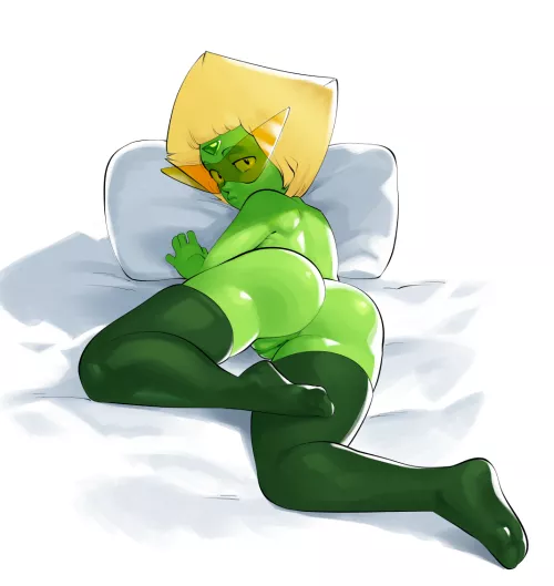 Comfy Peridot (Artist:Bichrom)