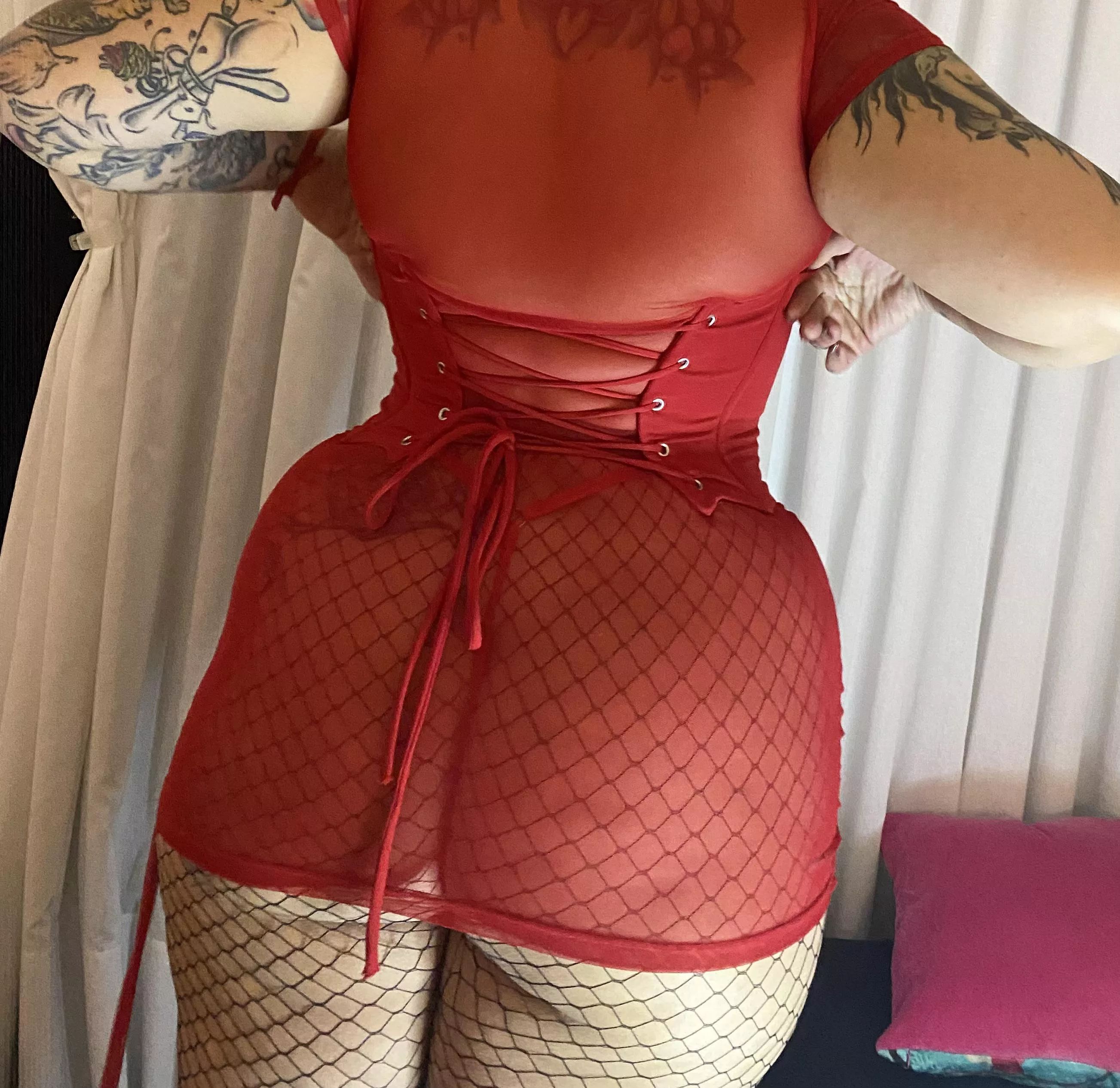 do you want to adjust my corset?