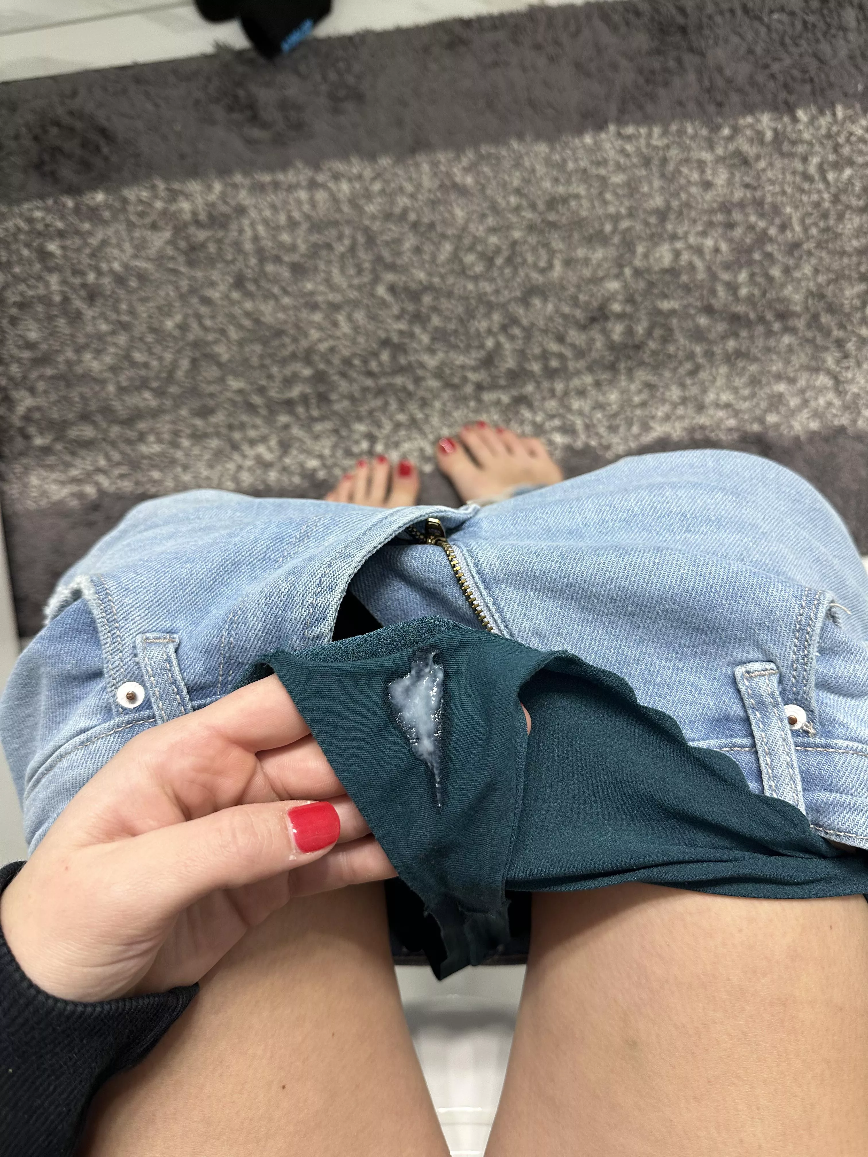 Don’t be shy, lick my frosting