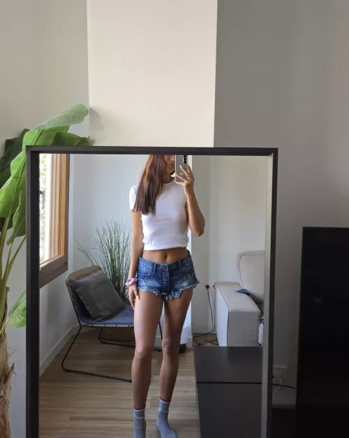 Happy Monday everyone ;)