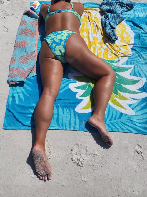 I Always Give HINTs, I'm Always Down to Play