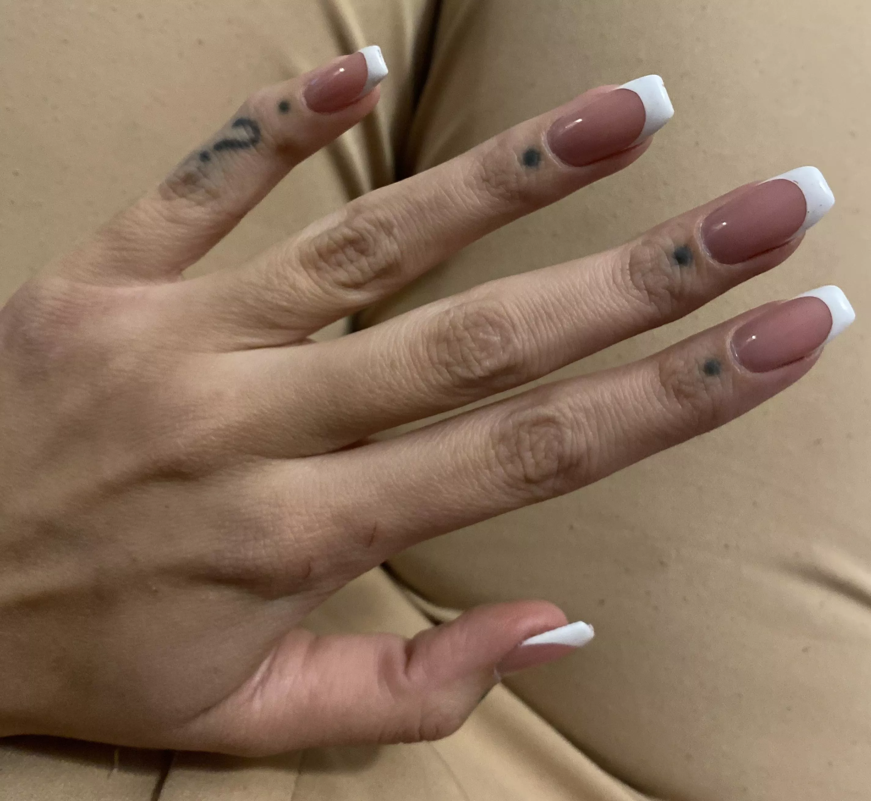 I love the manicure 